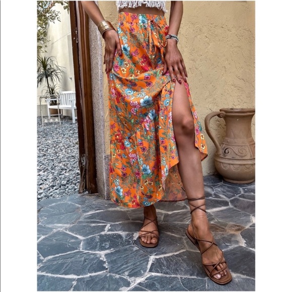 Boho Orange Floral Print Maxi Skirt - Picture 3 of 9